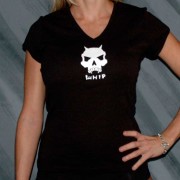 Whip Skull V-Neck (model)
